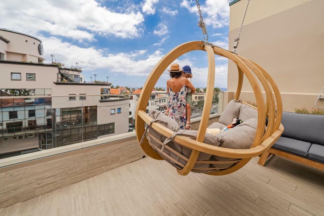Drapes Design Apartments By An Island Apart Funchal  Extérieur photo