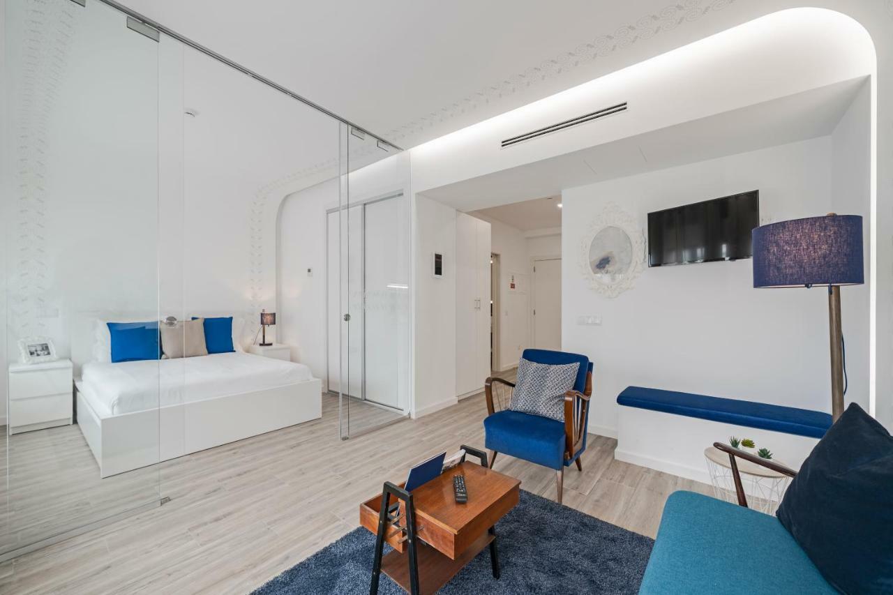 Drapes Design Apartments By An Island Apart Funchal  Extérieur photo