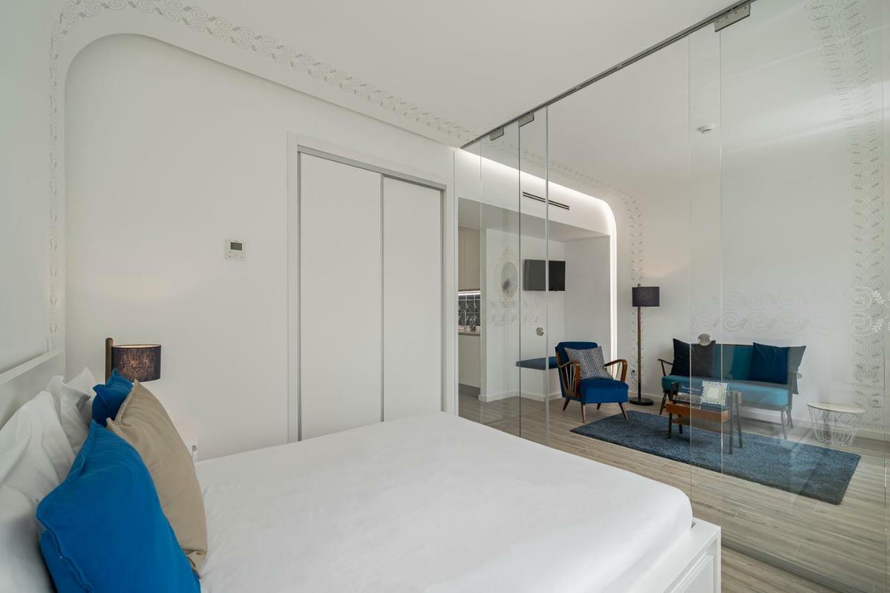 Drapes Design Apartments By An Island Apart Funchal  Extérieur photo
