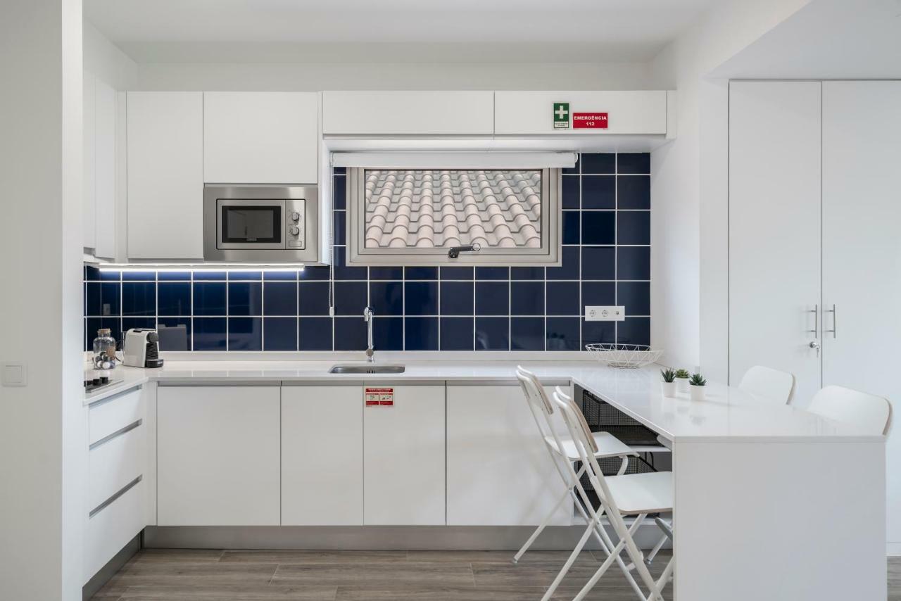 Drapes Design Apartments By An Island Apart Funchal  Extérieur photo