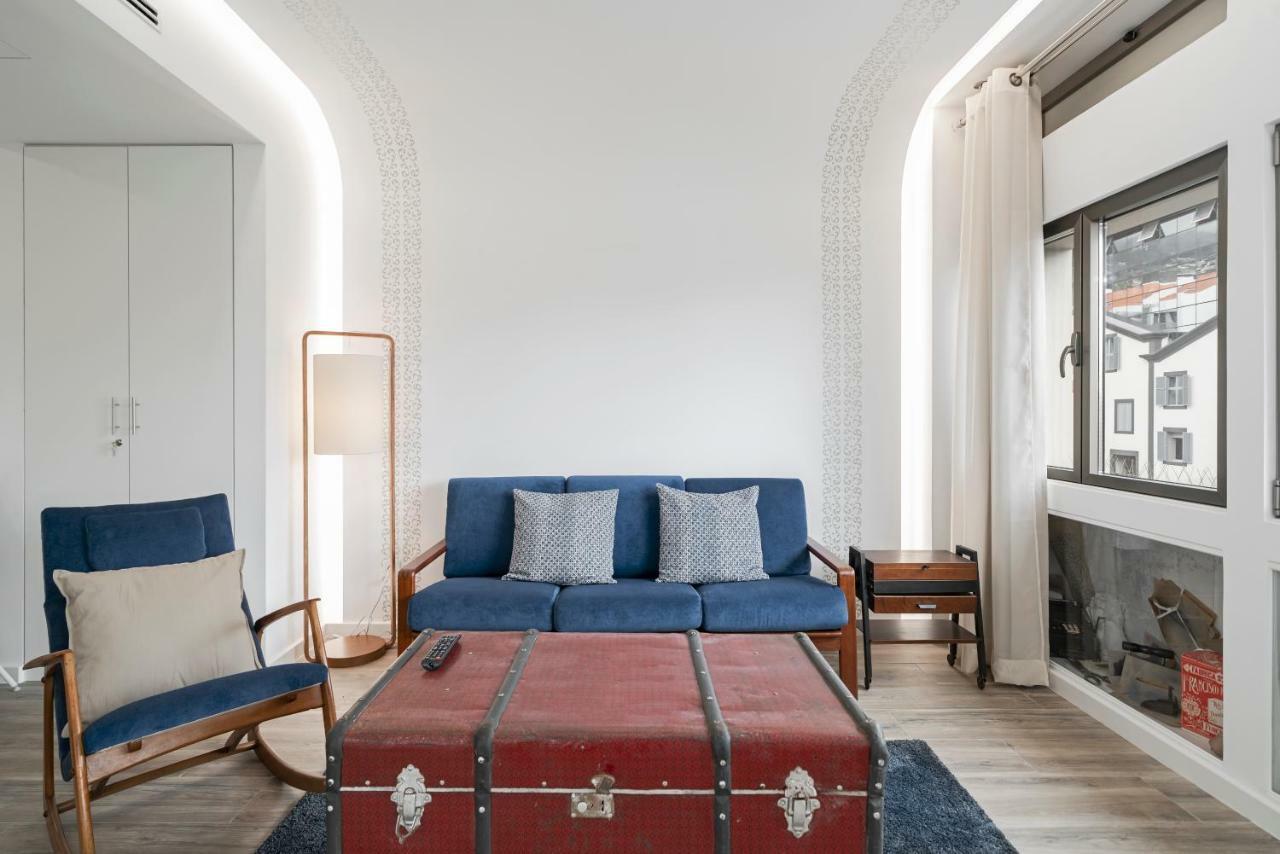 Drapes Design Apartments By An Island Apart Funchal  Extérieur photo