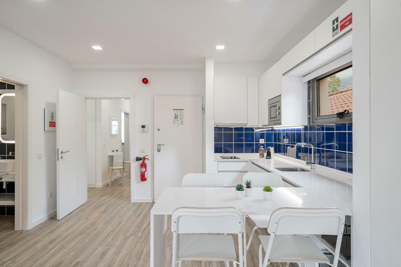 Drapes Design Apartments By An Island Apart Funchal  Extérieur photo