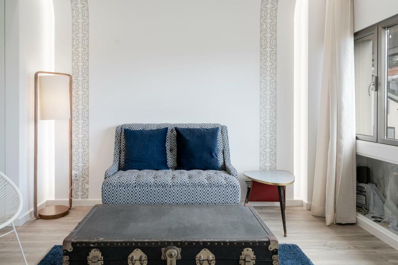 Drapes Design Apartments By An Island Apart Funchal  Extérieur photo