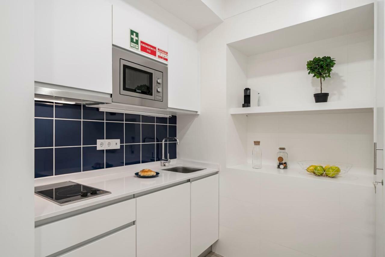 Drapes Design Apartments By An Island Apart Funchal  Extérieur photo