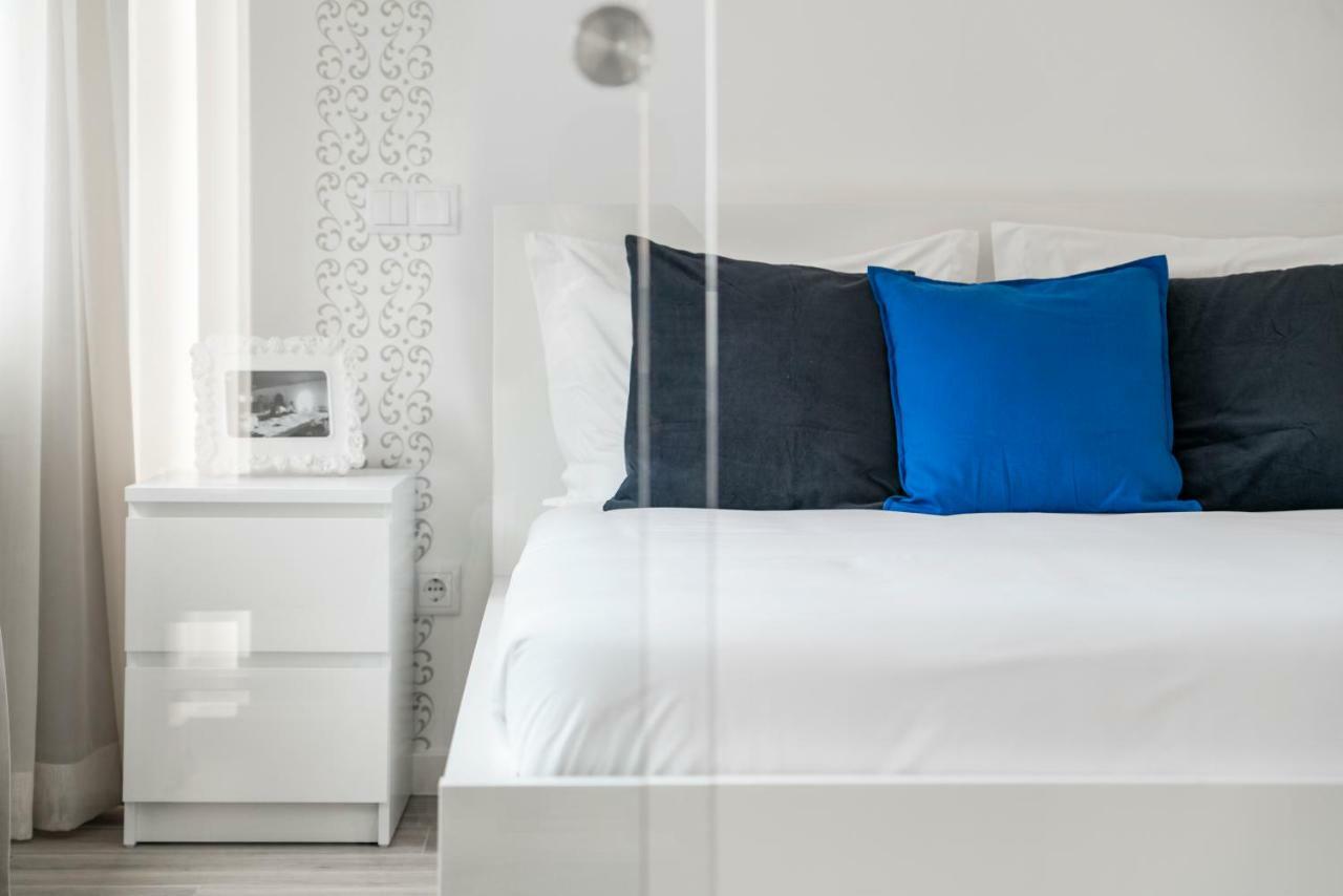 Drapes Design Apartments By An Island Apart Funchal  Extérieur photo