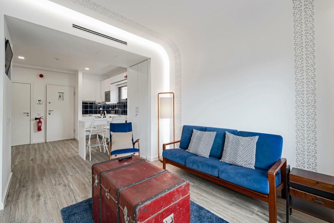 Drapes Design Apartments By An Island Apart Funchal  Extérieur photo